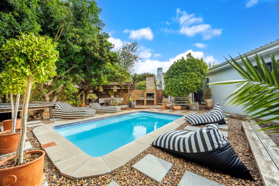 3 Bedroom Property for Sale in Tara Western Cape